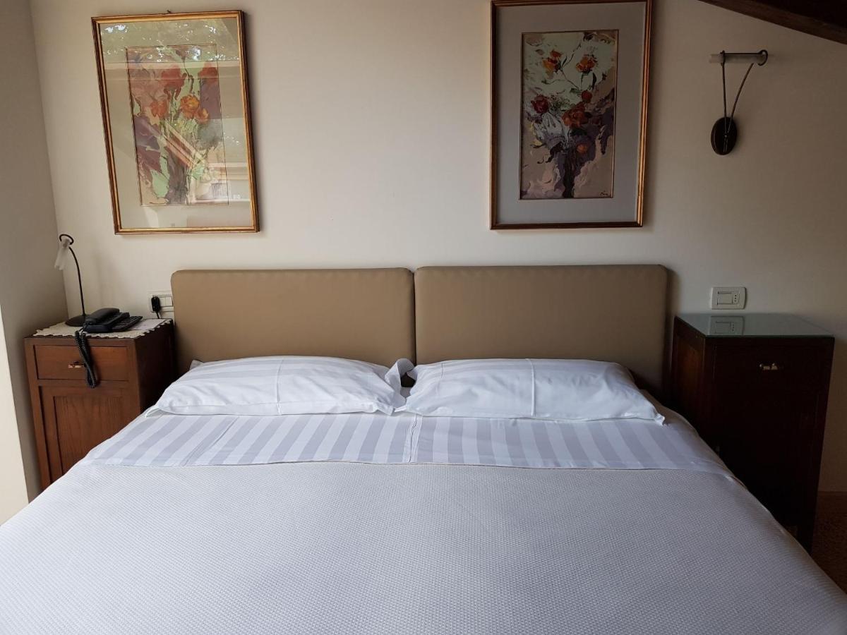 Al Melograno - Room & Breakfast Bologna Exteriör bild