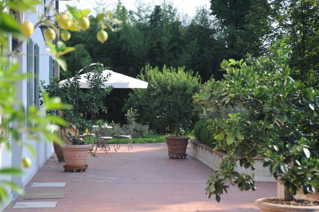 Al Melograno - Room & Breakfast Bologna Exteriör bild